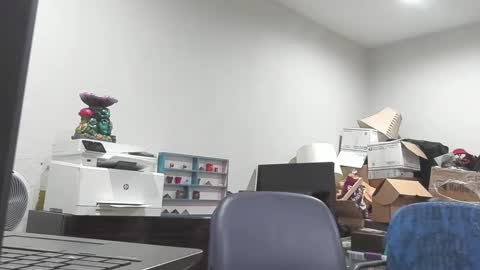 bad_boy4u2abuse online show from October 2, 2025, 1:34 am