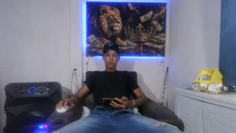 bad_boy_master_findom online show from June 10, 2026, 12:11 am