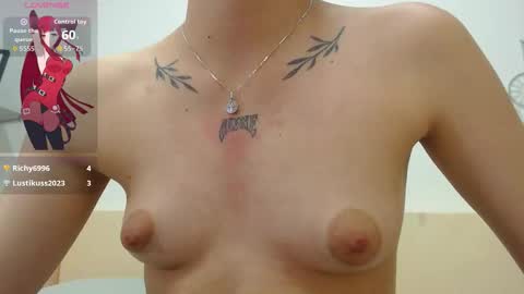 Anna online show from October 15, 2025, 7:36 pm