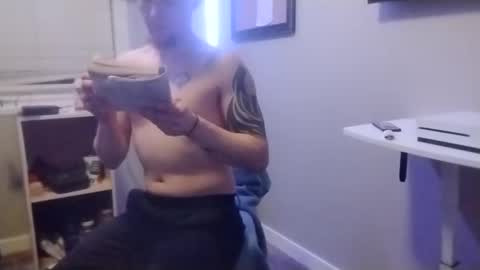 badass928 online show from December 25, 2024, 11:33 am