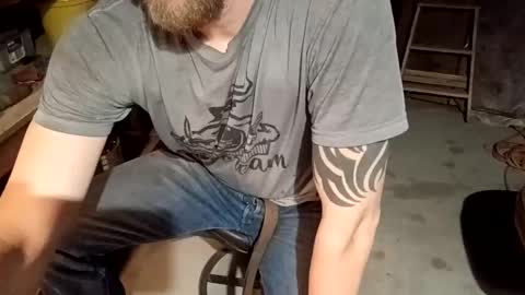 badass928 online show from November 15, 2025, 9:39 am