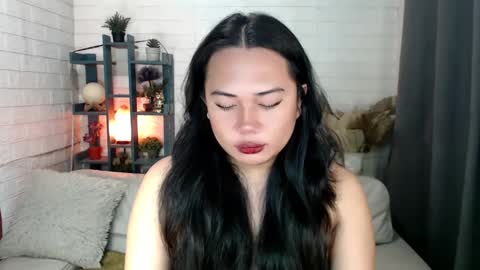   online show from February 2, 2025, 11:00 pm