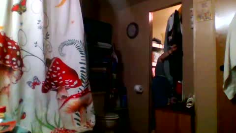 Badbitch520 online show from April 19, 2026, 4:34 am