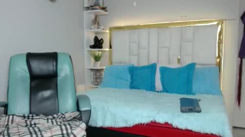 JUAN online show from May 12, 2026, 11:40 am