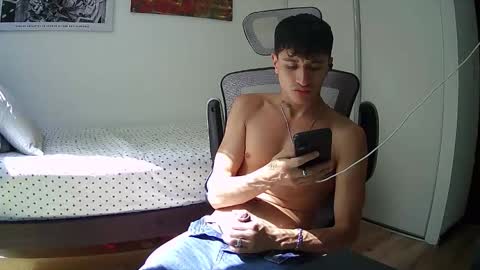 badboyx6969x online show from December 20, 2025, 6:37 pm