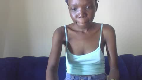 Snapshot of baddie_floxxy chatting on February 4, 2026, 6:58 pm baddie_floxxy online show from February 4, 2026, 6:58 pm