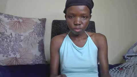 baddie_floxxy online show from April 11, 2026, 2:38 am