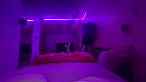 baddieprettypussy online show from April 17, 2026, 2:09 pm