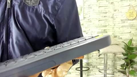 candy and dayan online show from January 14, 2026, 11:05 am