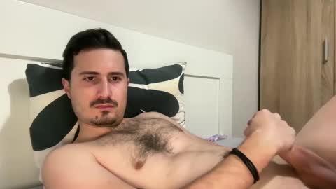 Snapshot of bagvag0 chatting on December 30, 2024, 10:32 am bagvag0 online show from December 30, 2024, 10:32 am