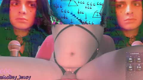 Bailey Levay online show from February 9, 2025, 12:39 am