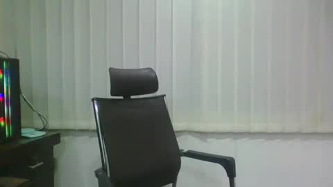 Ballbusting Slave online show from December 9, 2024, 12:08 pm