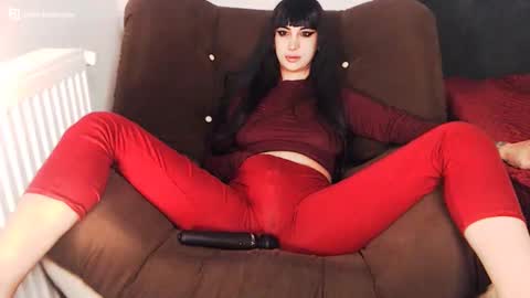 Amy online show from December 9, 2024, 2:13 am