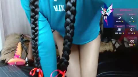 Arianna   online show from November 22, 2025, 9:14 pm