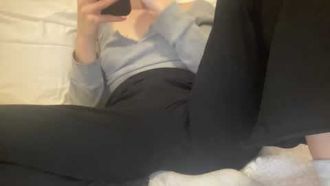 Snapshot of bambidixon chatting on February 23, 2026, 11:57 pm bambidxon online show from February 23, 2026, 11:57 pm