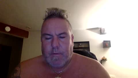 banana5289 online show from November 30, 2025, 11:47 am