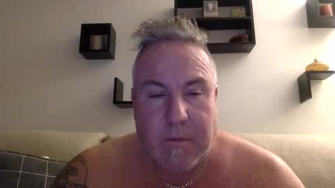 banana5289 online show from December 2, 2025, 8:04 pm