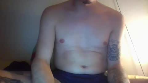 Snapshot of banasplit10 chatting on February 19, 2025, 9:25 pm banasplit10 online show from February 19, 2025, 9:25 pm