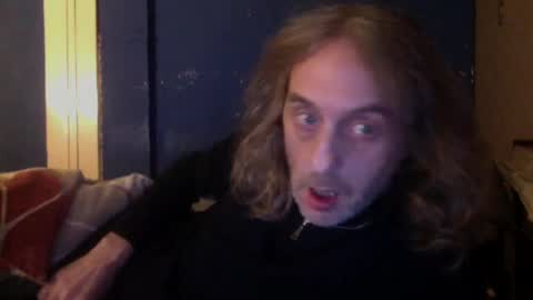 bangintoleather online show from January 4, 2025, 1:42 am