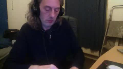 bangintoleather online show from October 17, 2025, 2:26 am