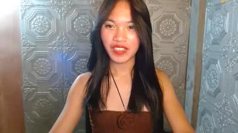 baninay810654 online show from September 17, 2025, 10:22 pm