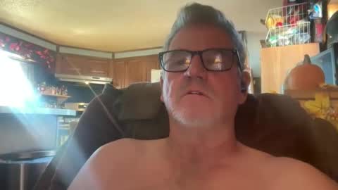 Snapshot of bapeter218 chatting on November 2, 2025, 4:42 pm bapeter218 online show from November 2, 2025, 4:42 pm