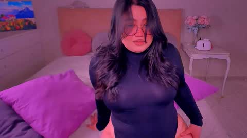 Barbie Kim online show from February 17, 2025, 8:58 pm