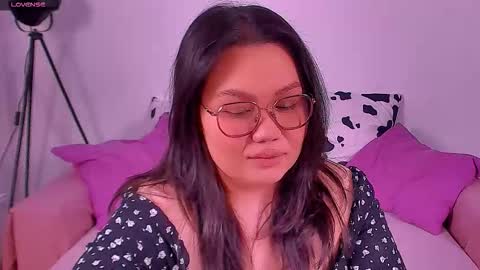 Barbie Kim online show from October 16, 2025, 9:16 pm