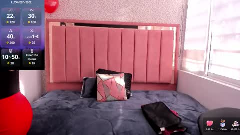 Snapshot of barbara_fox__ chatting on October 21, 2025, 11:55 am B A R B A R A online show from October 21, 2025, 11:55 am