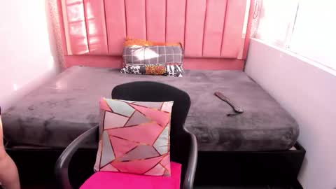 Snapshot of barbara_fox__ chatting on January 7, 2026, 11:56 am B A R B A R A online show from January 7, 2026, 11:56 am