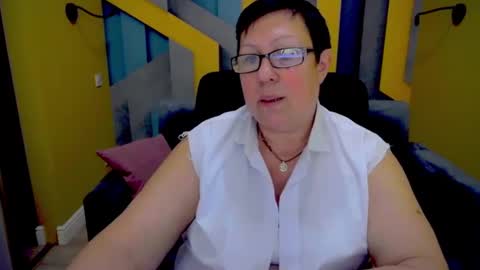 Snapshot of barbaraturners chatting on December 3, 2024, 1:30 am barbaraturners online show from December 3, 2024, 1:30 am