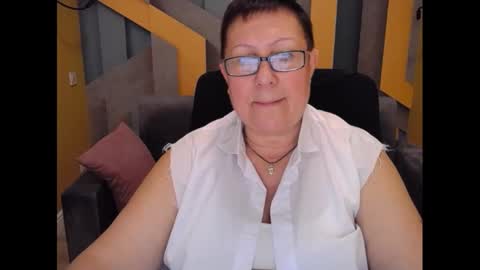 Snapshot of barbaraturners chatting on December 7, 2024, 3:14 am barbaraturners online show from December 7, 2024, 3:14 am