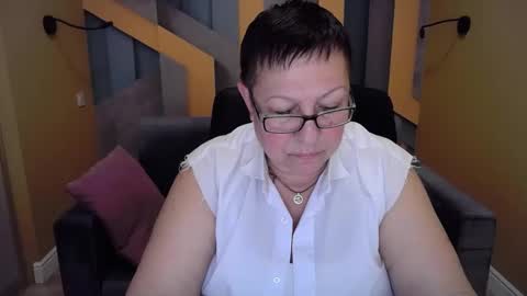 Snapshot of barbaraturners chatting on December 14, 2024, 1:28 am barbaraturners online show from December 14, 2024, 1:28 am
