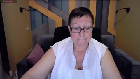 Snapshot of barbaraturners chatting on December 22, 2024, 10:25 pm barbaraturners online show from December 22, 2024, 10:25 pm