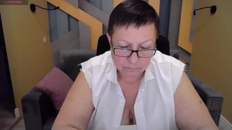 Snapshot of barbaraturners chatting on December 27, 2024, 2:04 am barbaraturners online show from December 27, 2024, 2:04 am