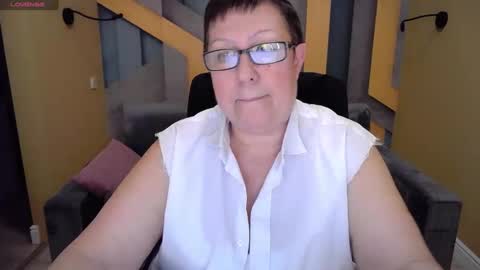 Snapshot of barbaraturners chatting on December 27, 2024, 5:20 am barbaraturners online show from December 27, 2024, 5:20 am