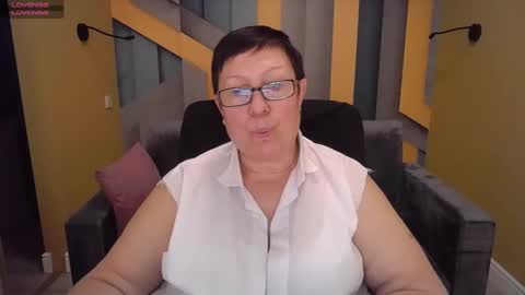 Snapshot of barbaraturners chatting on February 8, 2025, 5:29 am barbaraturners online show from February 8, 2025, 5:29 am