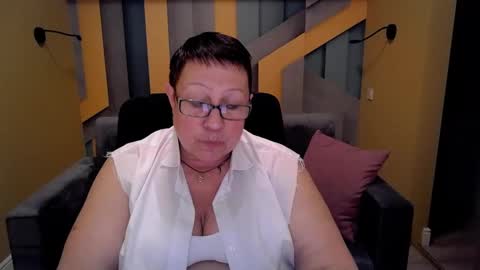 Snapshot of barbaraturners chatting on March 3, 2025, 9:48 pm barbaraturners online show from March 3, 2025, 9:48 pm