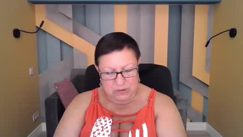 Snapshot of barbaraturners chatting on September 29, 2025, 6:46 pm barbaraturners online show from September 29, 2025, 6:46 pm