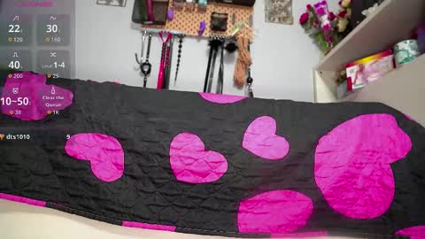 barbaraviciosa online show from October 17, 2025, 6:16 am