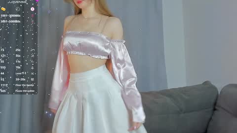 Snapshot of barbbiiedoll chatting on December 4, 2024, 9:24 pm Kendall online show from December 4, 2024, 9:24 pm