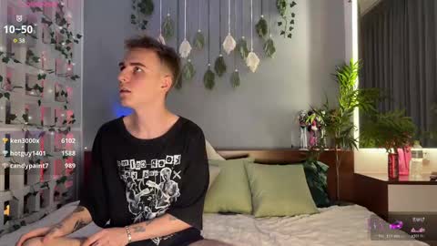 Snapshot of barbie_bi chatting on February 7, 2025, 1:43 pm My name is Molly. Please say hello I like talking to you. If you have any wishes or obscene desires please use the tip menu online show from February 7, 2025, 1:43 pm