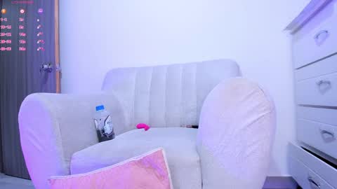 Snapshot of barbie_brunette3 chatting on January 30, 2025, 3:11 am  independet model online show from January 30, 2025, 3:11 am