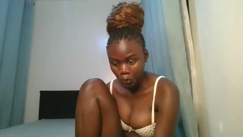 queen online show from November 1, 2025, 11:51 pm