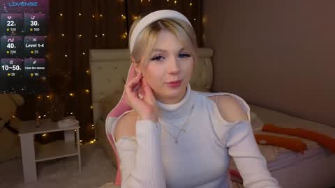 Stacy online show from December 5, 2024, 8:11 pm