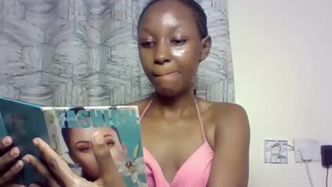 barbs765700 online show from October 27, 2025, 8:29 am