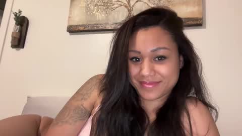 chicka online show from February 5, 2025, 1:04 am