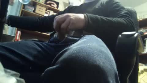 bartender3127 online show from December 30, 2024, 4:08 pm