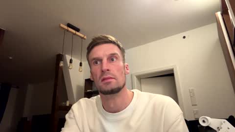 basst23 online show from December 22, 2024, 12:39 am