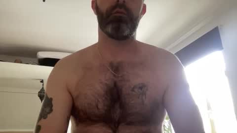 Snapshot of basstard_one chatting on January 9, 2026, 11:13 am basstard_one online show from January 9, 2026, 11:13 am